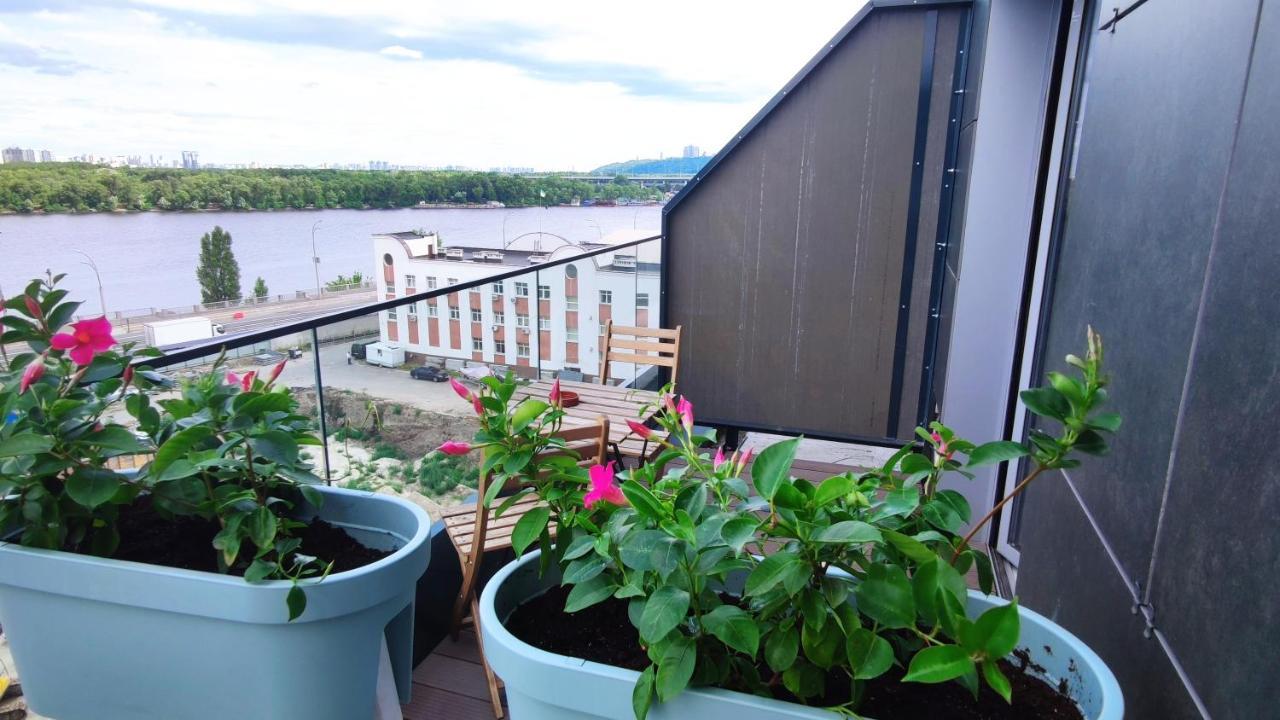 קייב Rybalsky Studio Apartment Dnipro View מראה חיצוני תמונה